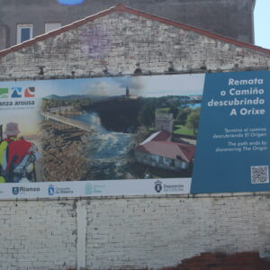 Fachada muy visible en Arzúa